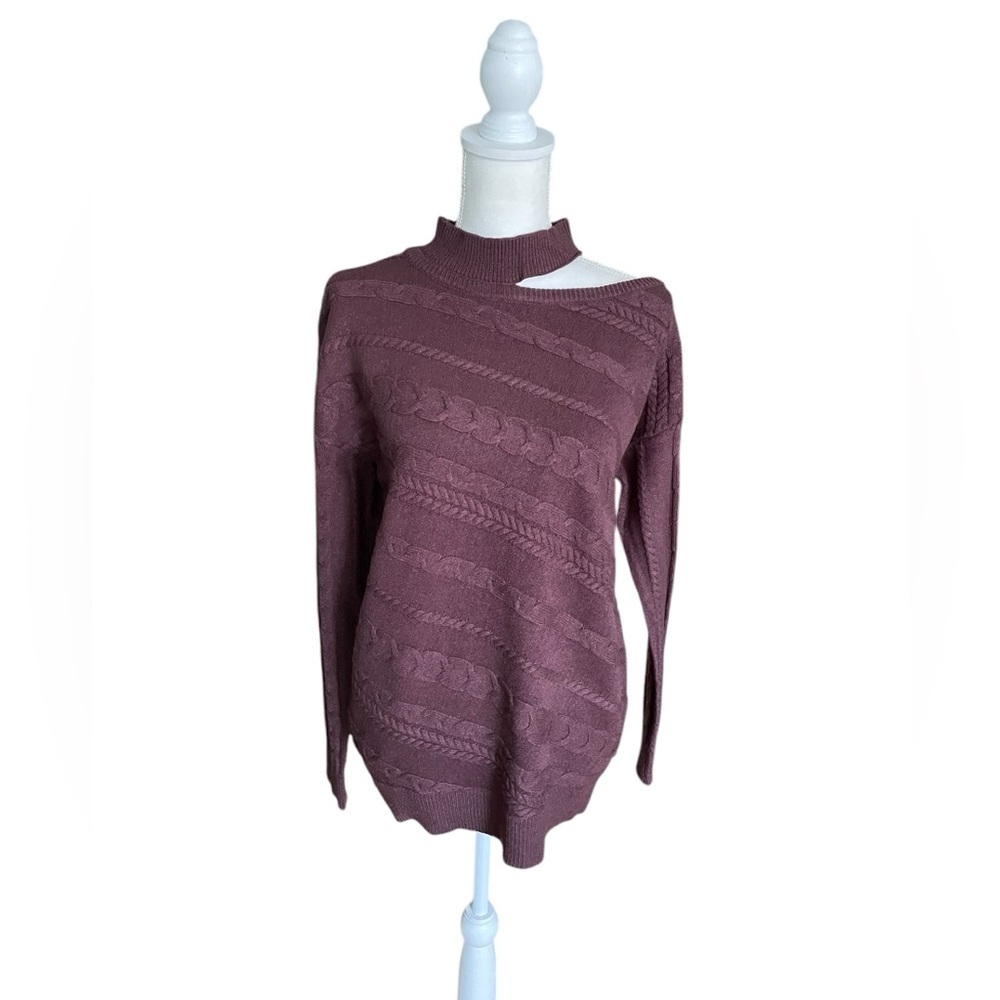 NWT Hem & Thread Cable Knit Burgundy Sweater Sz M